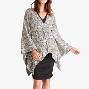 Ingrid & Isabel Black and Ivory Knit Poncho